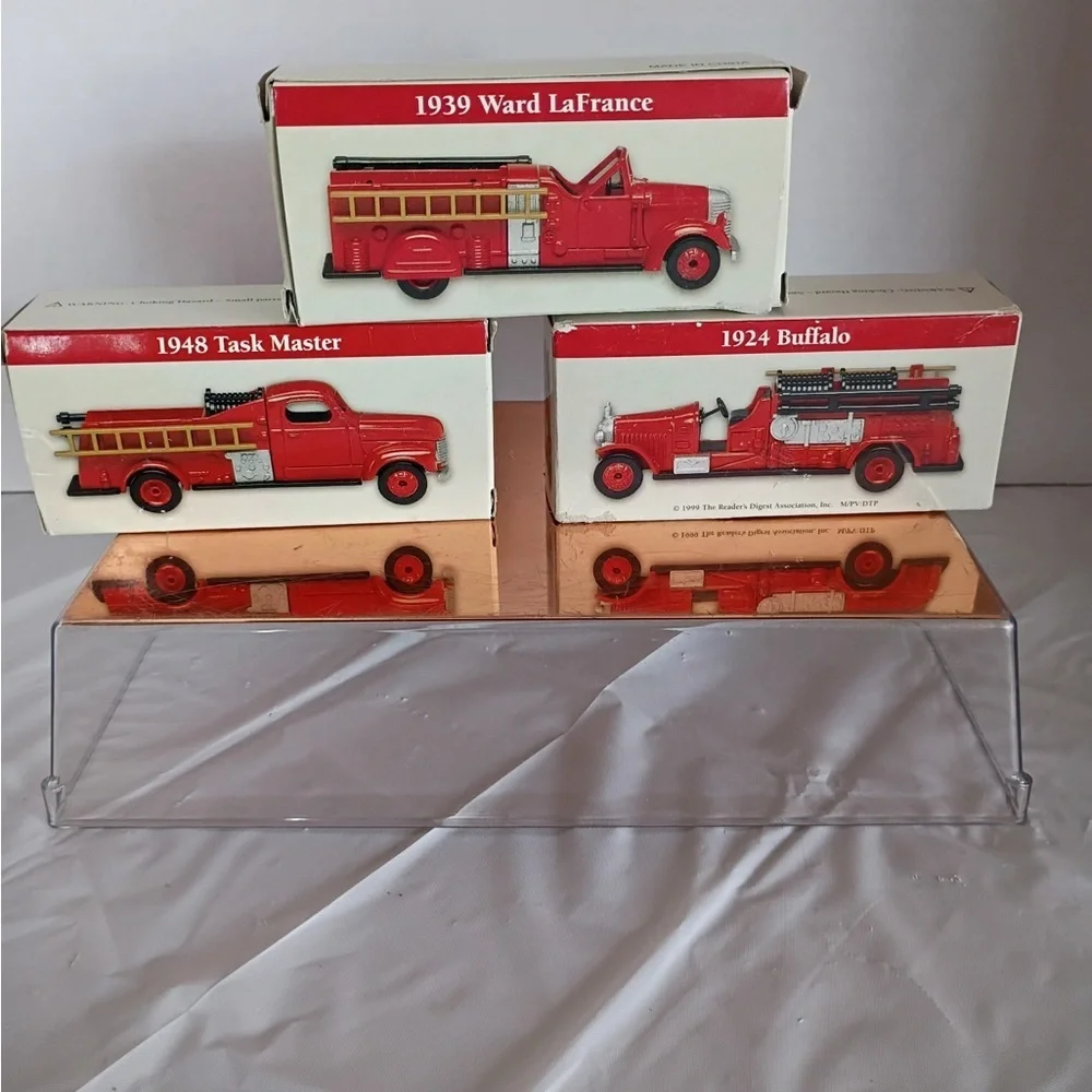 Vintage Reader’s Digest Fire Truck Collection – Lot of 3